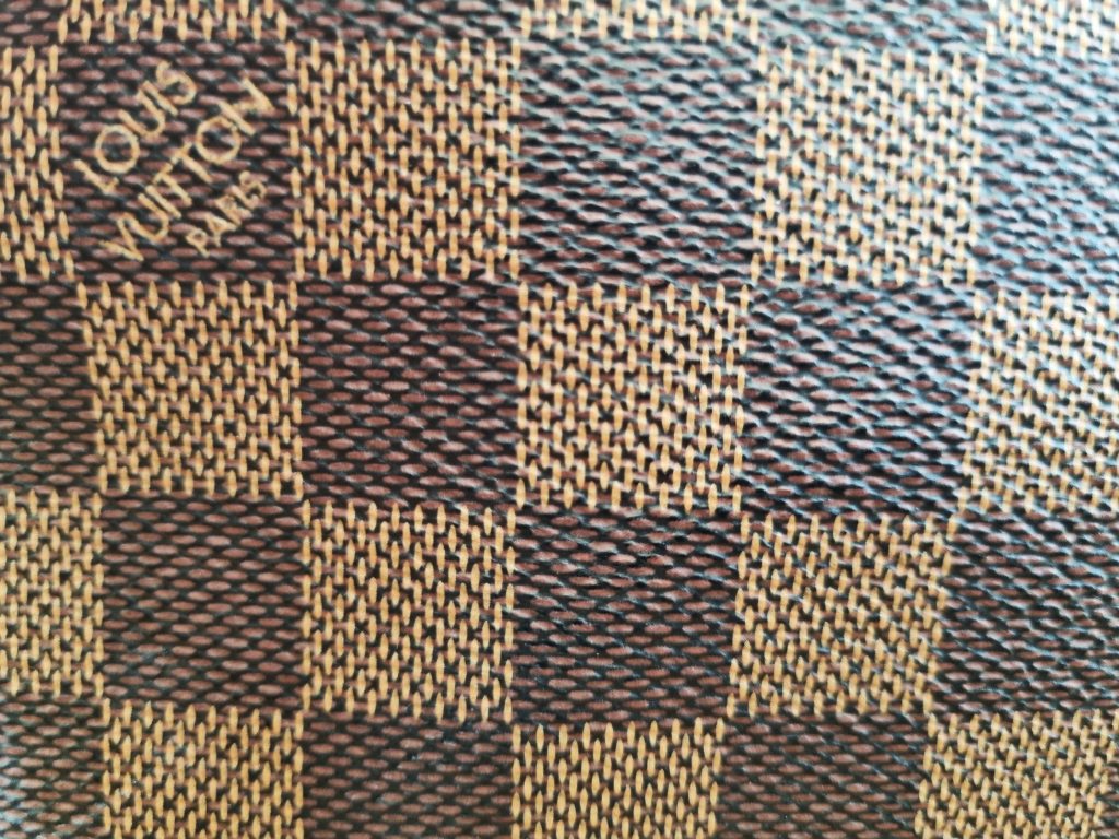 Louis Vuitton Canvas - Damier Ebene