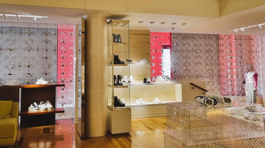 Louis Vuitton Boutique