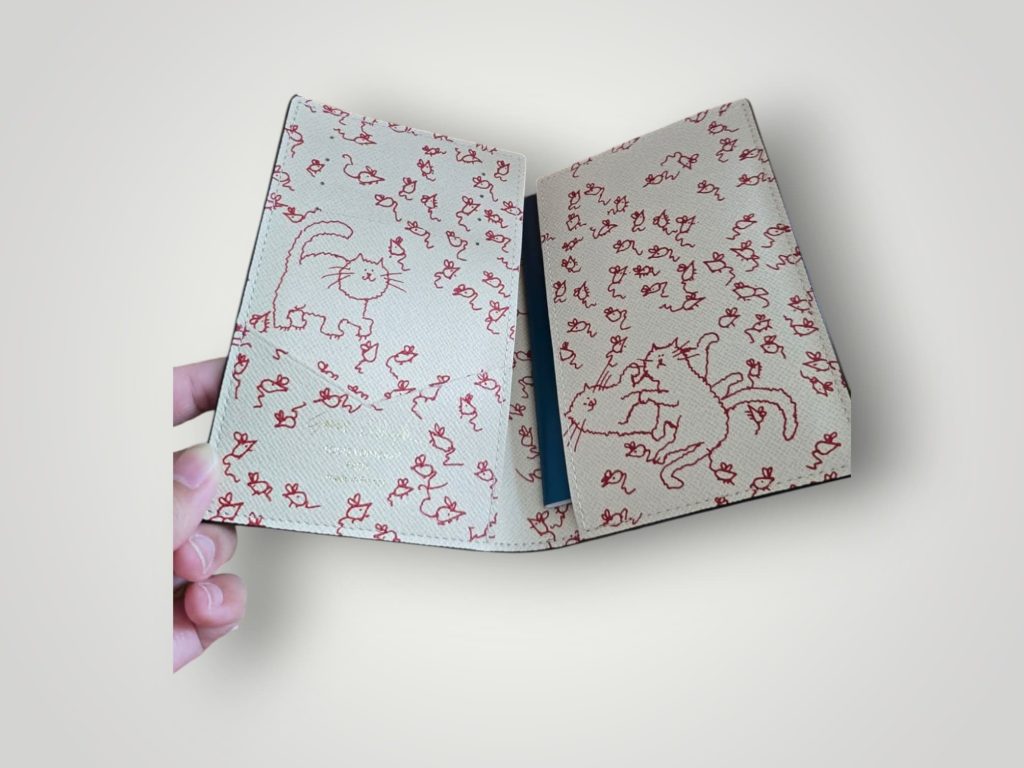 Louis Vuitton Catogram Passportcover